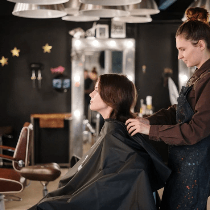 tips to choose the right hair salon