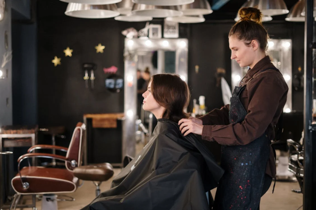 tips to choose the right hair salon